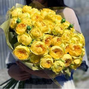 Букет 31 пионовидная желтая роза R691